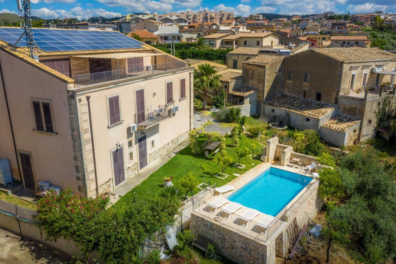 نوتو Villa Rosaria Rooms المظهر الخارجي الصورة