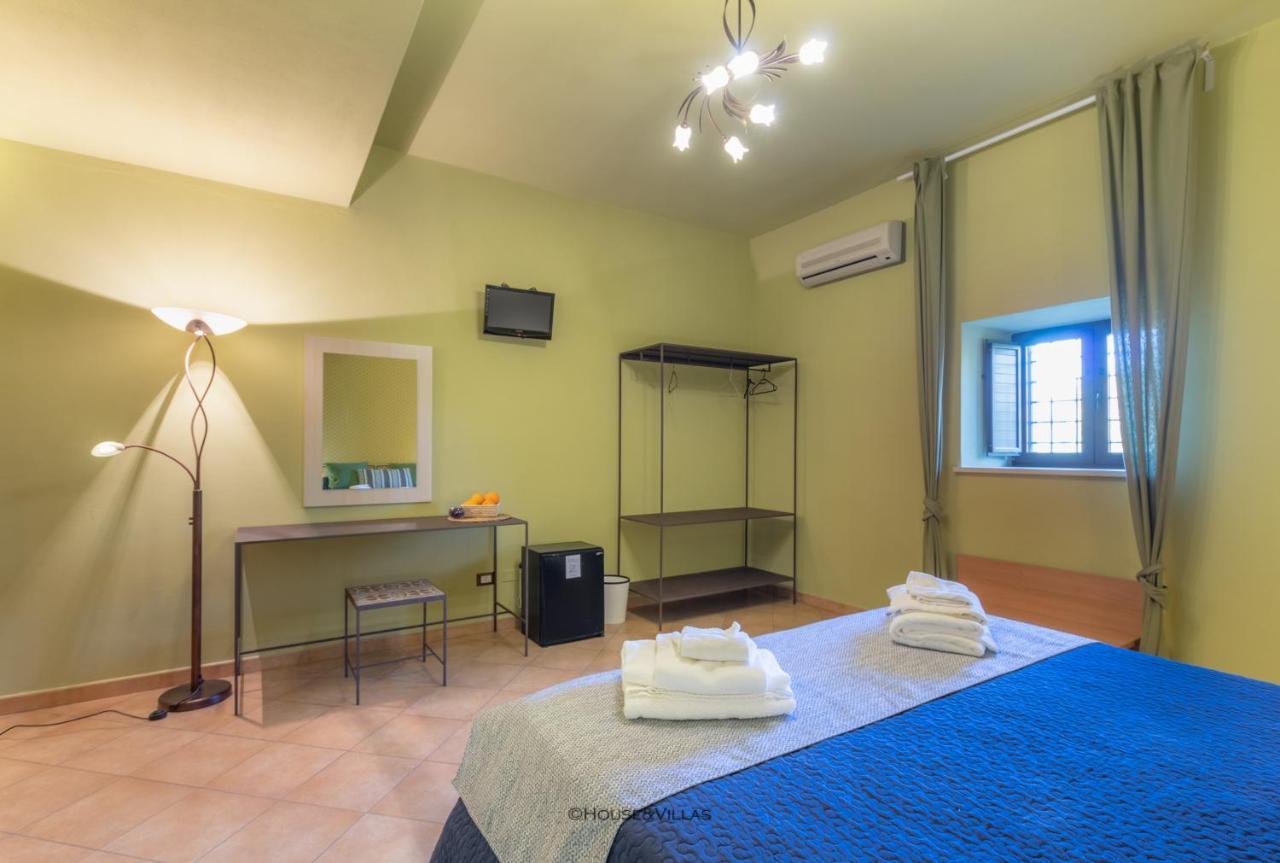 نوتو Villa Rosaria Rooms المظهر الخارجي الصورة