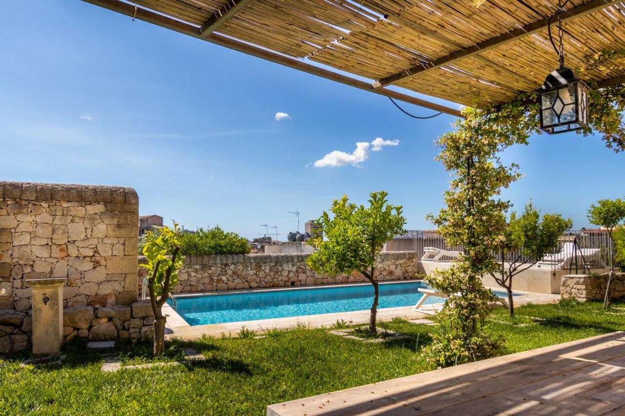 نوتو Villa Rosaria Rooms المظهر الخارجي الصورة