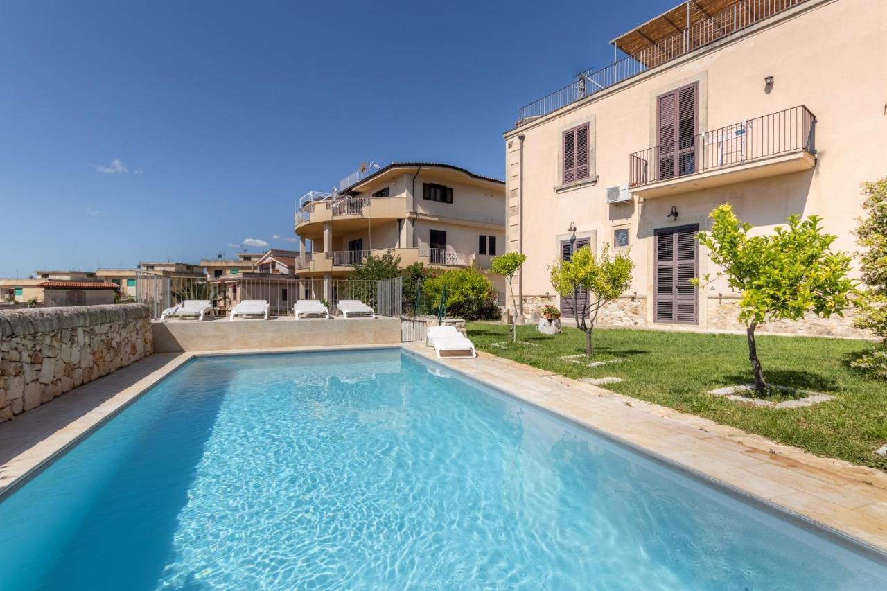 نوتو Villa Rosaria Rooms المظهر الخارجي الصورة