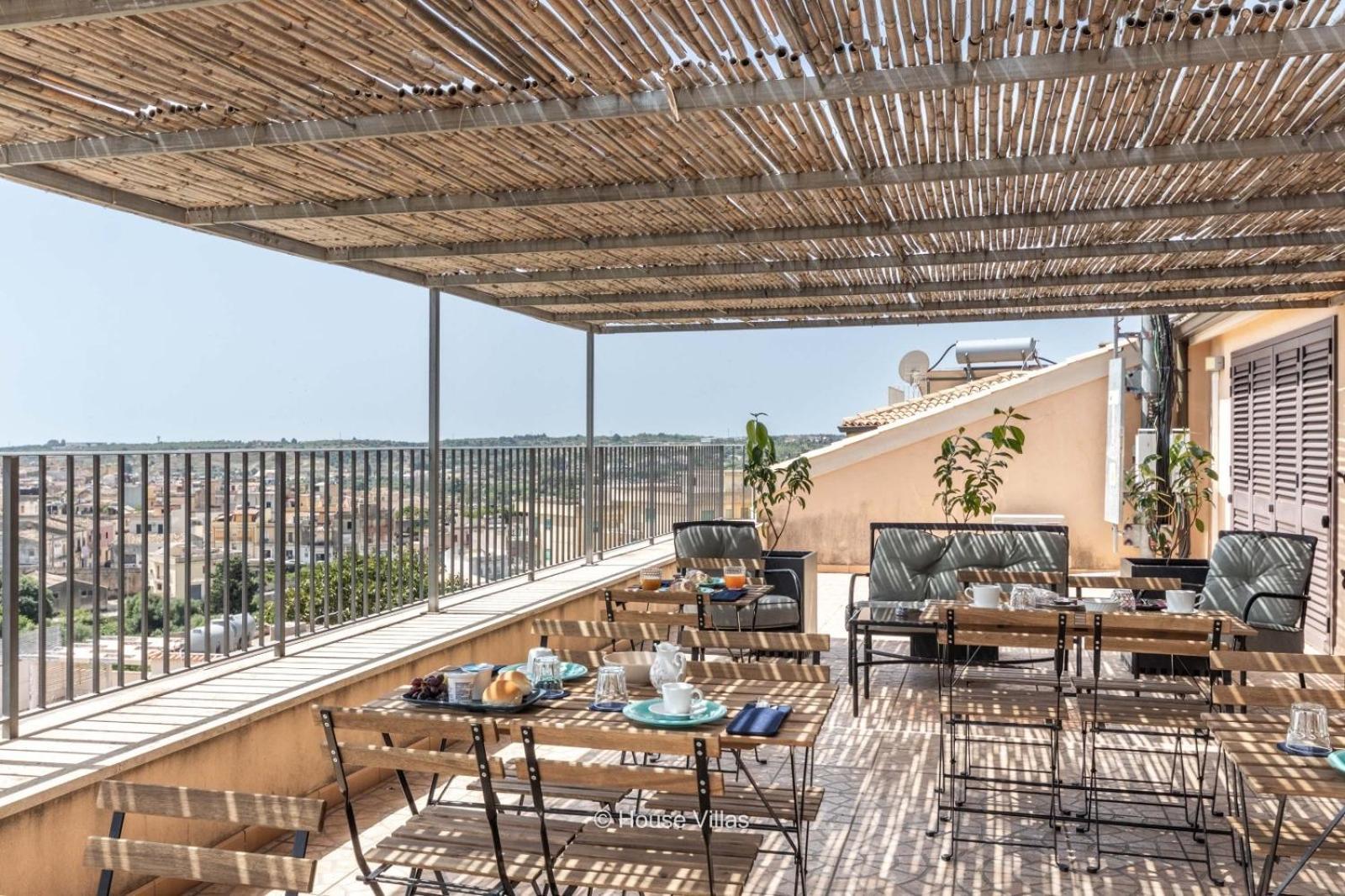 نوتو Villa Rosaria Rooms المظهر الخارجي الصورة