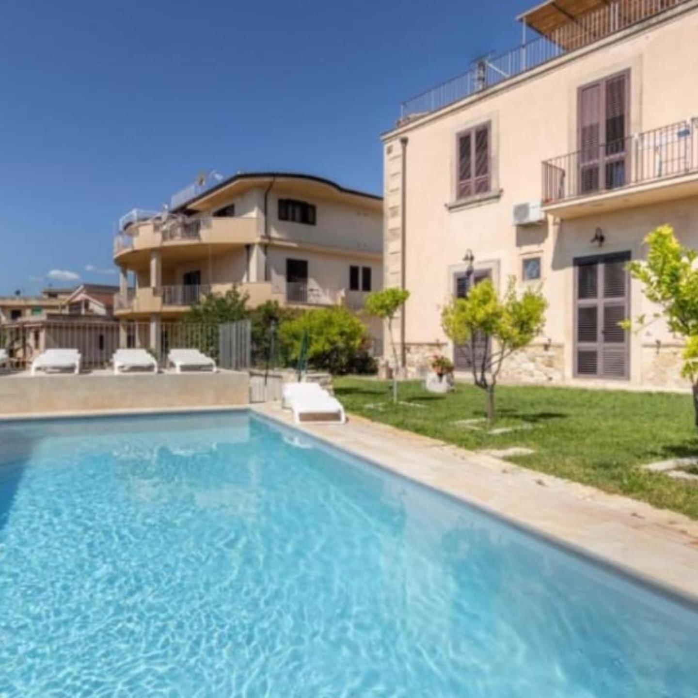 نوتو Villa Rosaria Rooms المظهر الخارجي الصورة